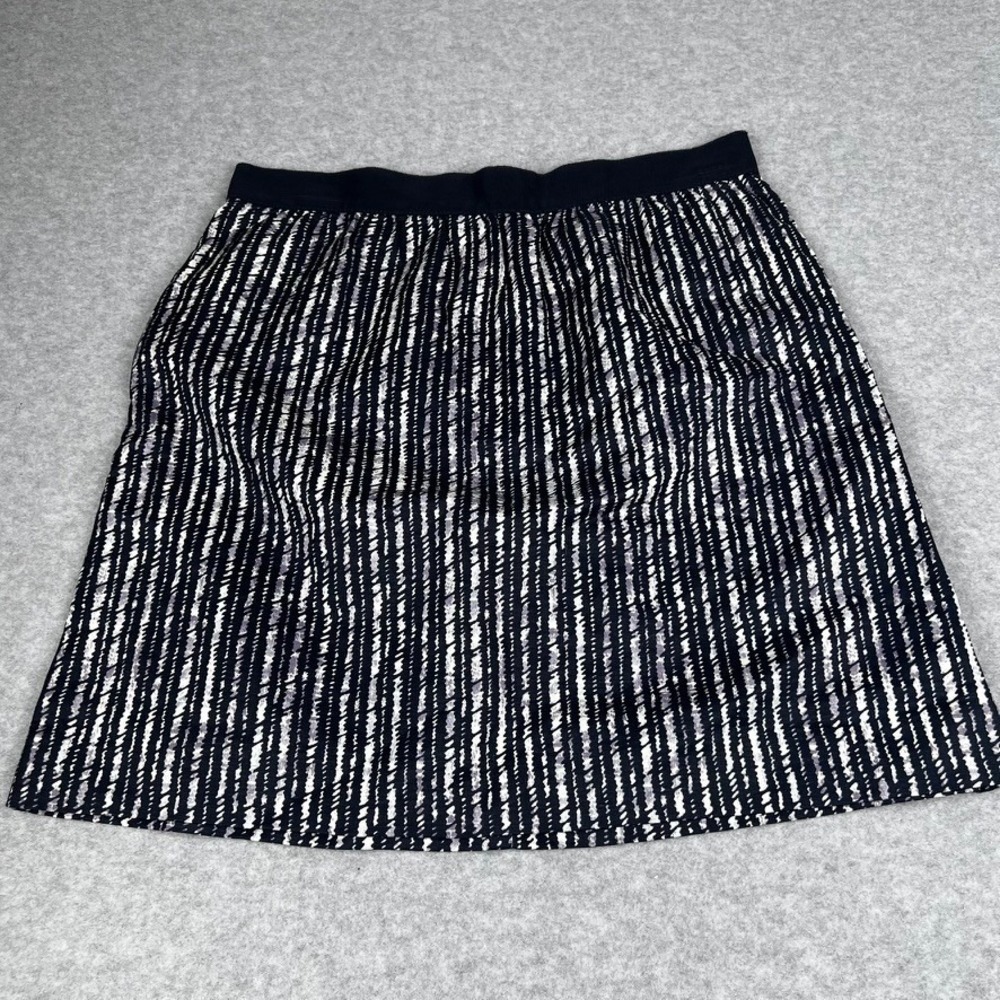 Ann Taylor Loft A-Line Short Skirt Women 6 Navy White Mod Stripe MSRP $69